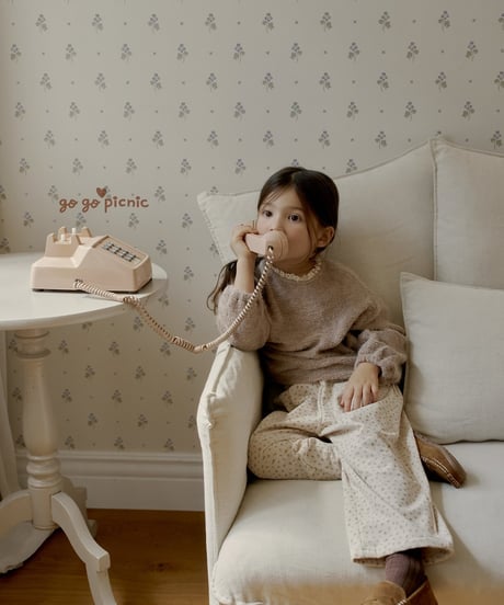 4[予約]go go picnic pompom knit mtm