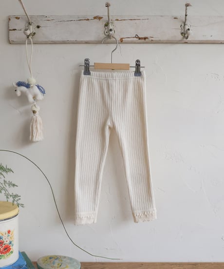 18[予約]FLO oia leggings