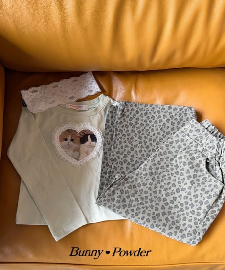 24[予約]bunny powder cats tee