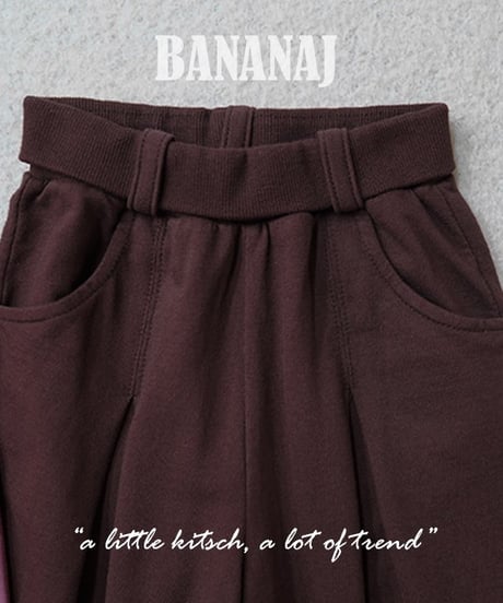 43[予約]BANANAJ ecru jogger pants