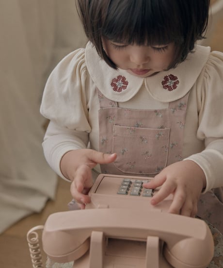 8[予約]送料無料 the beige embroidered collar tee