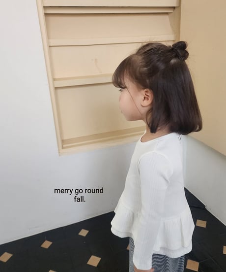 24[予約]merry go round tiered frill t-shirt