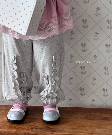 36[予約]poisson frill jogger pants