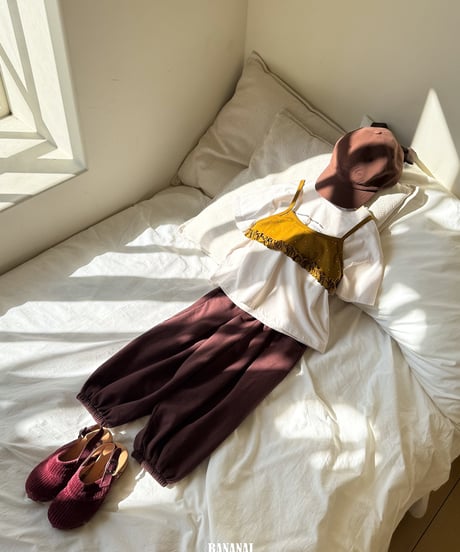 43[予約]BANANAJ ecru jogger pants