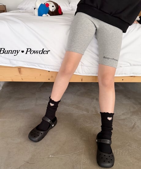 53[予約]bunny powder biker leggings