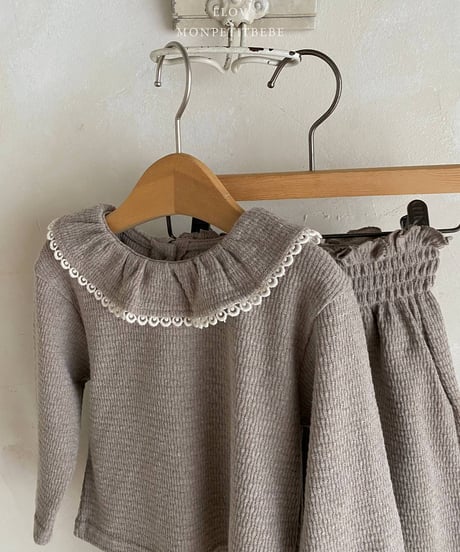 11[予約]elov&monpetitbebe maren frill tee