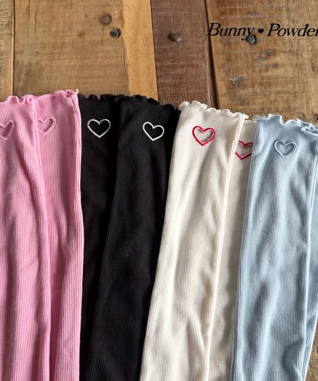 78[予約]bunny powder heart knee socks