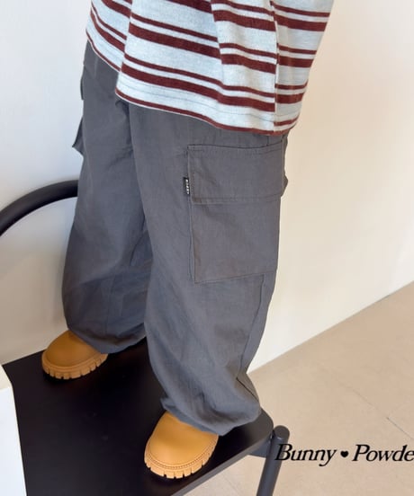 7[予約]bunny powder goat cargo pants