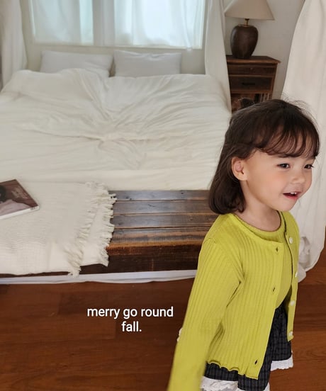 25[予約]merry go round moringo cardigan set