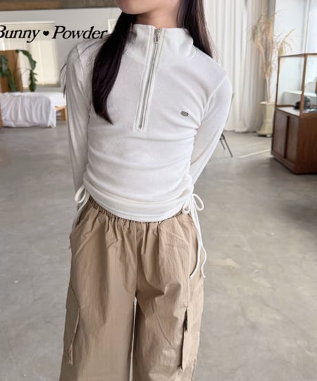 26[予約]bunny powder anime zip-up