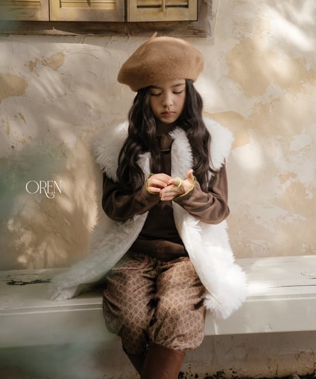 28[予約]OREN shirley faux shearling vest