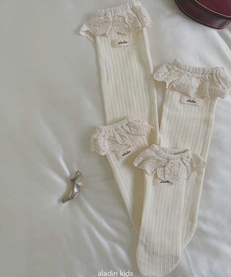 24[予約]aladin lace socks