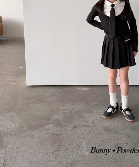 40[予約]bunny powder apparel skirt