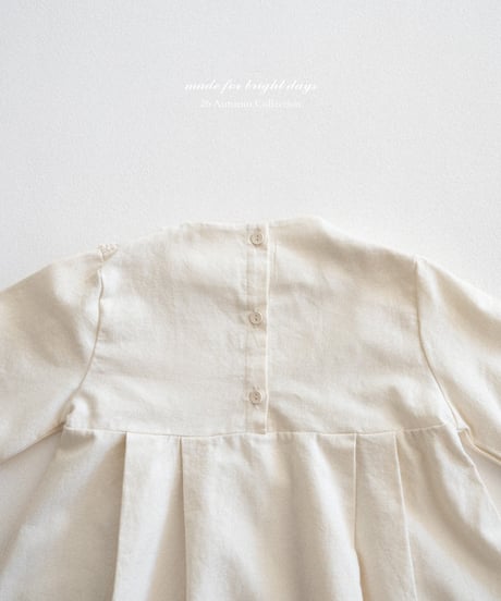 20[予約]anggo cream dress