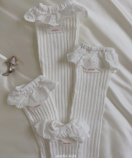 24[予約]aladin lace socks