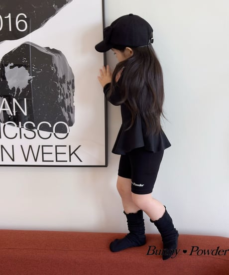 53[予約]bunny powder biker leggings