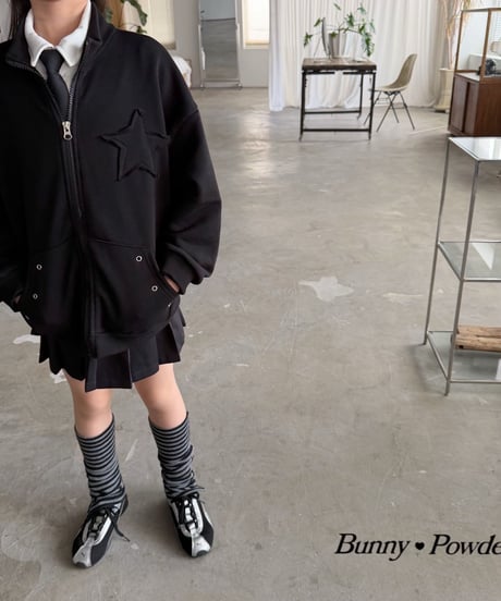 43[予約]bunny powder star zip up