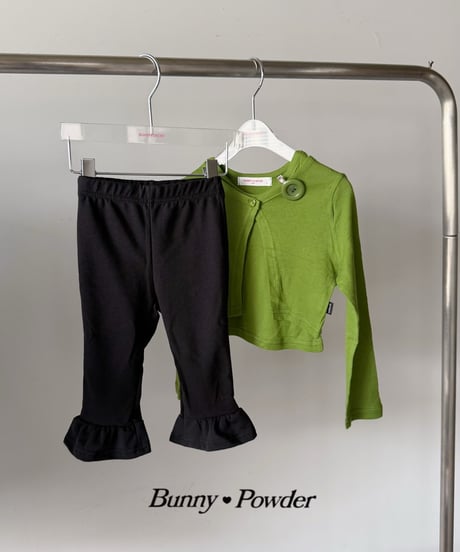 52[予約]bunny powder frill capri pants