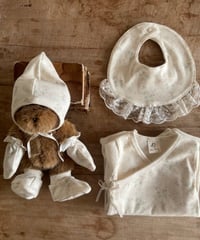 38[予約]anneshirley floral bib