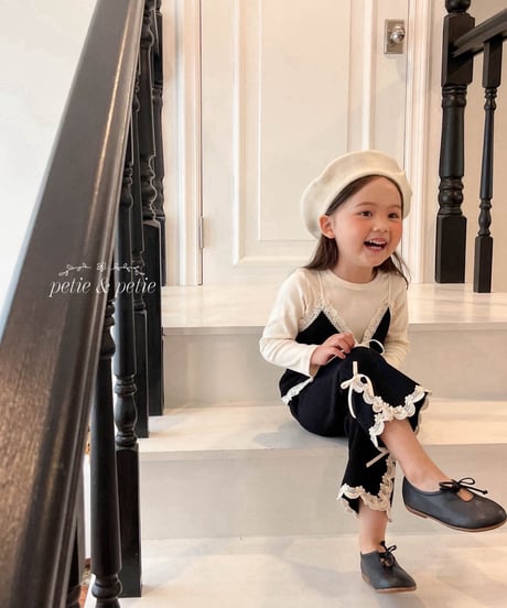 39[予約]petit&petit sally lace flare pants