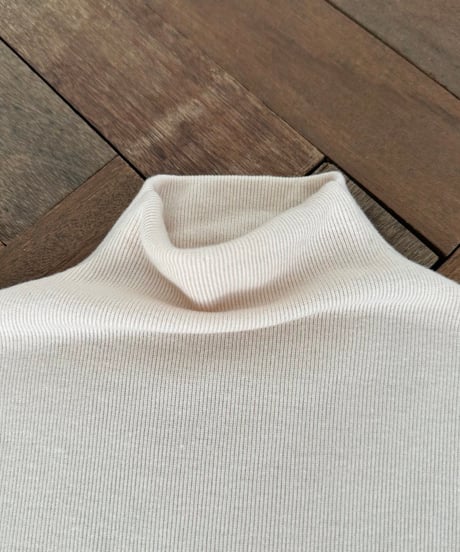 4[予約]mon Atelier brush halfneck t