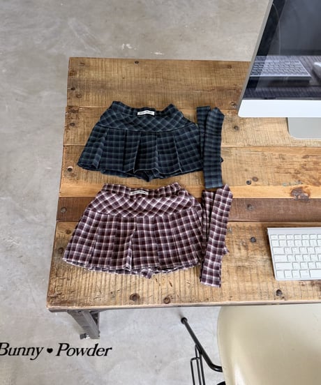 57[予約]bunny powder mocha skirt