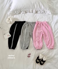 30[予約]second moment lace cut out jogger pants