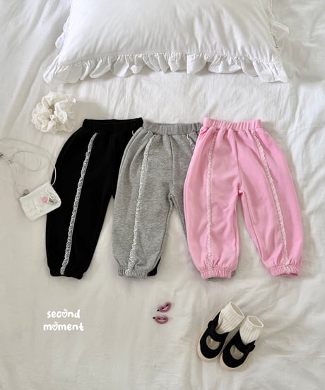 30[予約]second moment lace cut out jogger pants