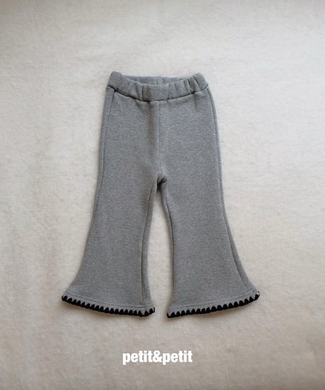 38[予約]petit&petit mellow embroidery flare pants