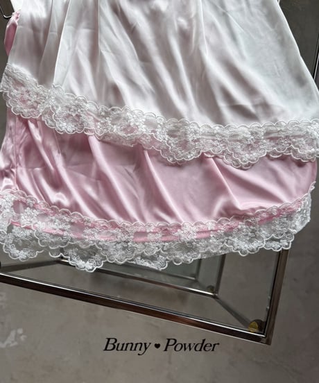 67[予約]bunny powder slim skirt