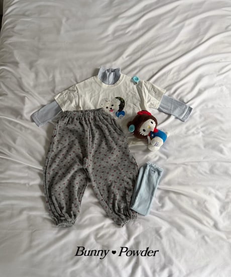 42[予約]bunny powder garden jogger