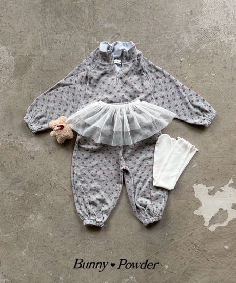 42[予約]bunny powder garden jogger