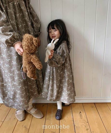 10[予約]monbebe autumn flower dress(mom)