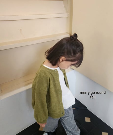 13[予約]merry go round fluffy cardigan