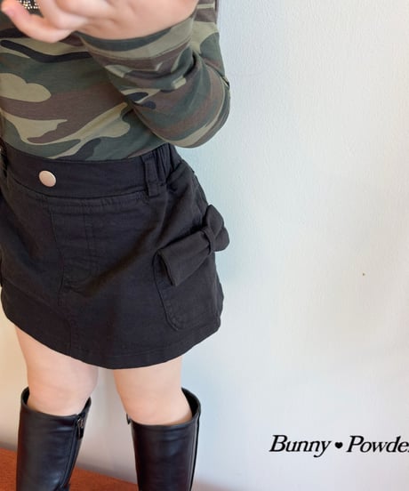 58[予約]bunny powder ribbon pocket skirt