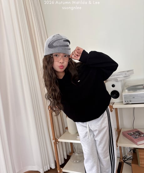 28[予約]matilda&lee v-neck sweatshirt