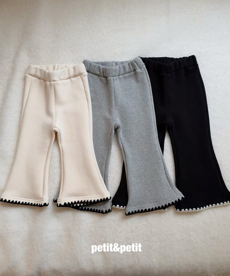 38[予約]petit&petit mellow embroidery flare pants