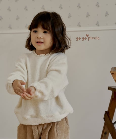 4[予約]go go picnic pompom knit mtm