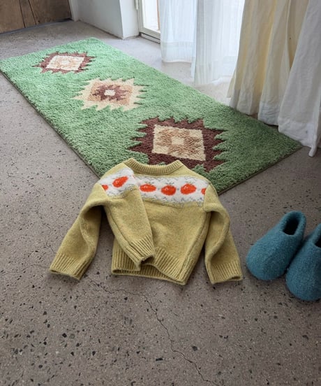 66[予約]aiai tomato jacquard knit