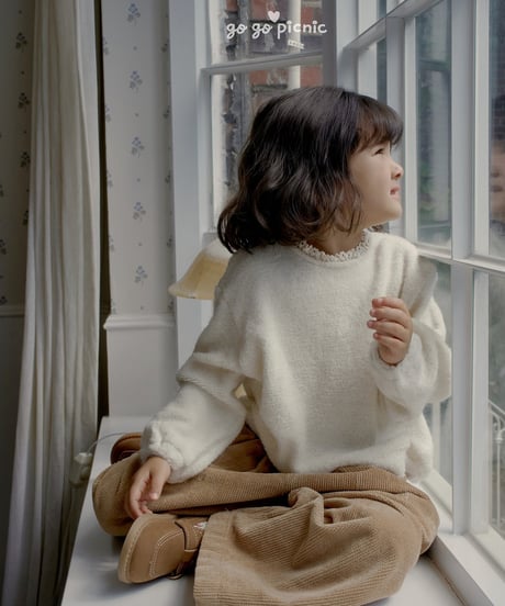 4[予約]go go picnic pompom knit mtm