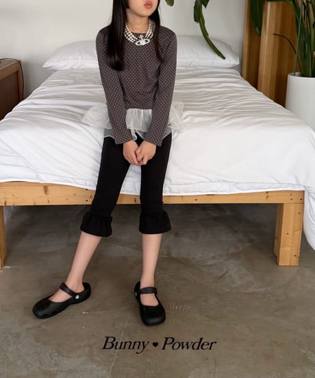 52[予約]bunny powder frill capri pants
