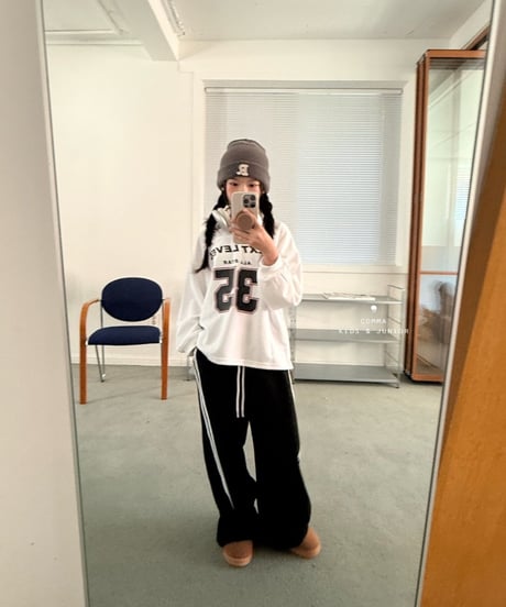 50[予約]COMMA panel two line pants