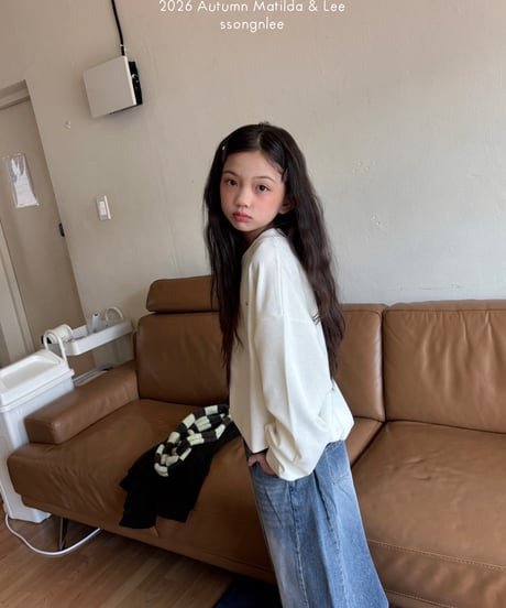 28[予約]matilda&lee v-neck sweatshirt