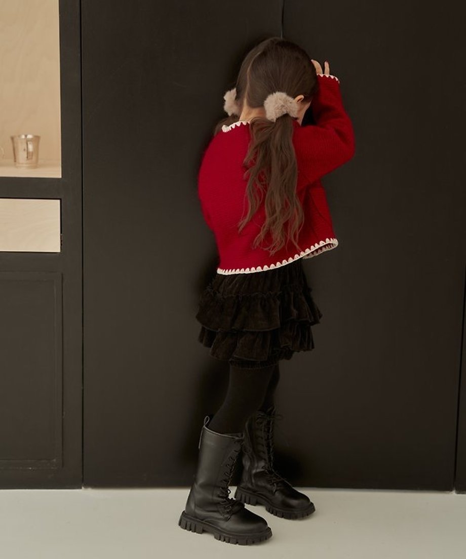 6ac882d5630cb9943b6f7562