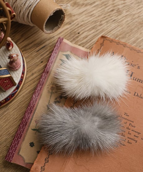 51[予約]FLO mink ribbon hairpin