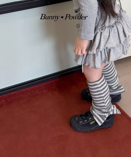 81[予約]bunny powder garu leg warmer