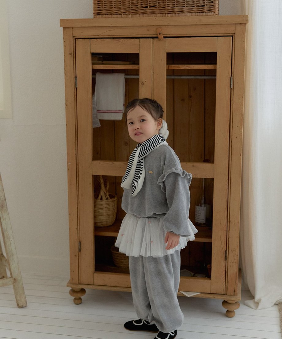 6ade2353997b3d43f252219c