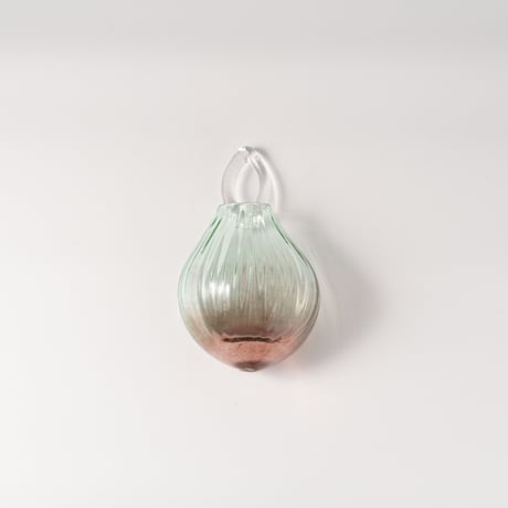 河上智美　つるし花器イチジク