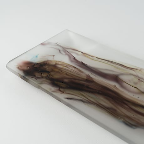 大迫友紀　float足付き長皿