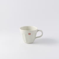 阿部春弥　白磁面取コーヒーカップ　バラ